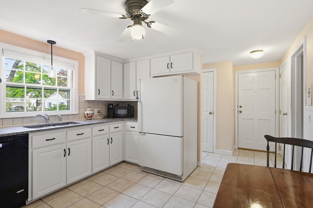 6 Ferncroft Street, Longmeadow, MA Photo #18