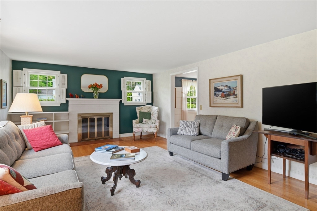6 Ferncroft Street, Longmeadow, MA Photo #11