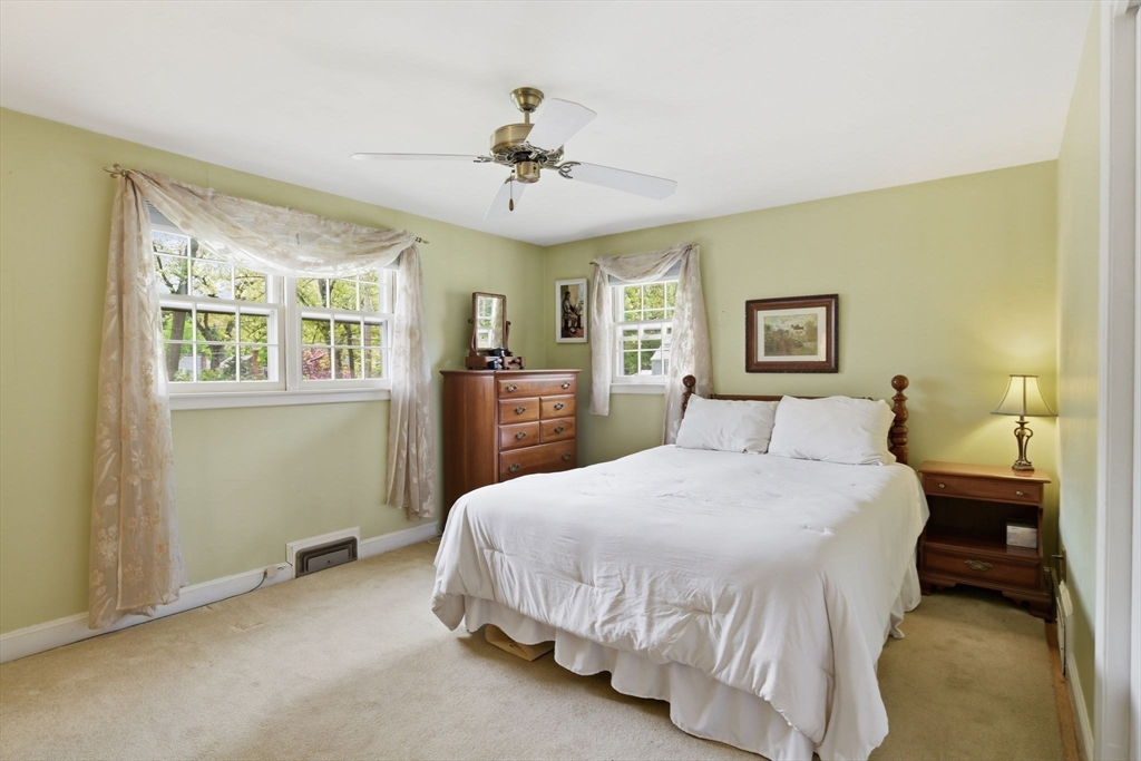 6 Ferncroft Street, Longmeadow, MA Photo #25
