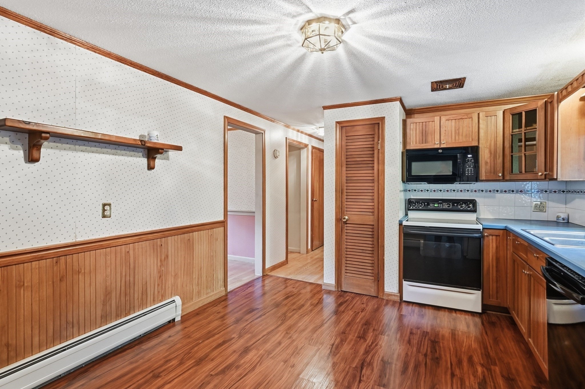 13 Addison Rd, Wilbraham, MA, 13 Addison Rd, Wilbraham, MA Photo #14