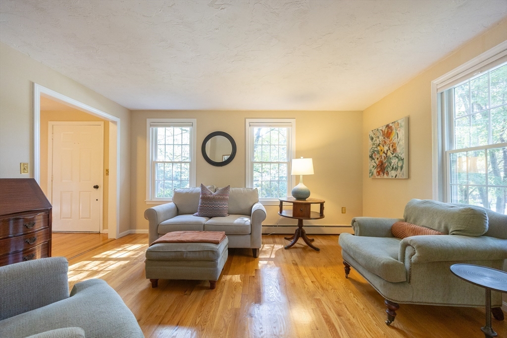 11 Brookview Road