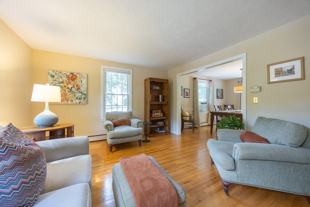 11 Brookview Road