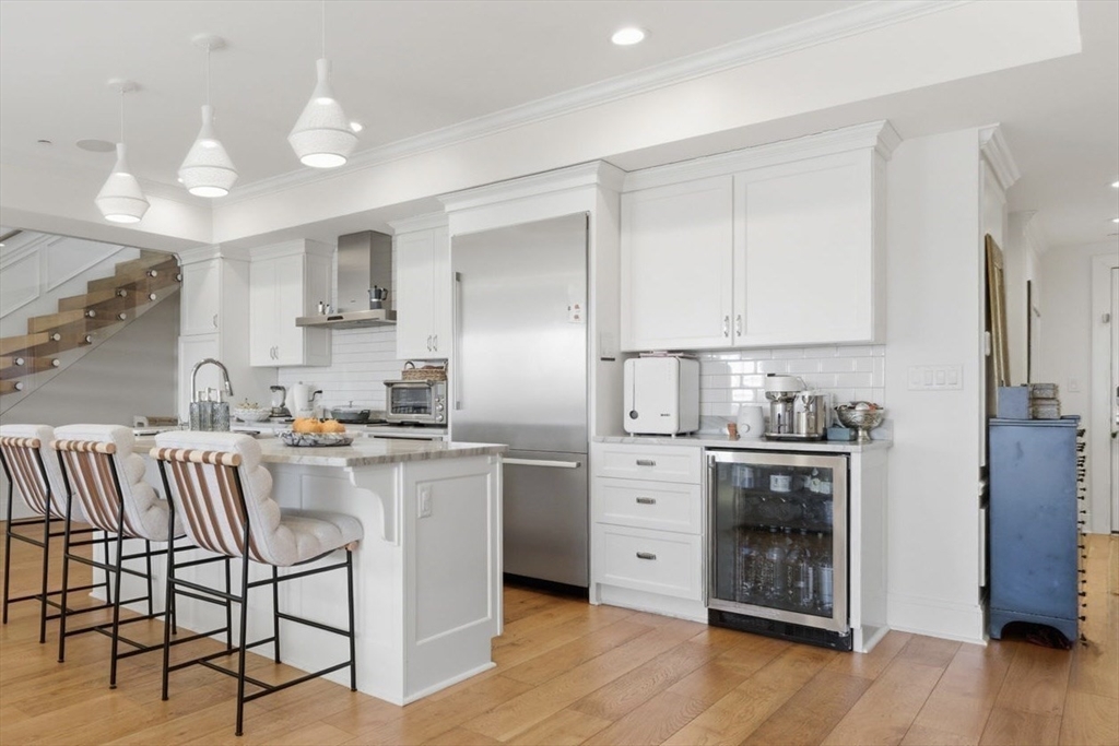 380 Bunker Hill St 307