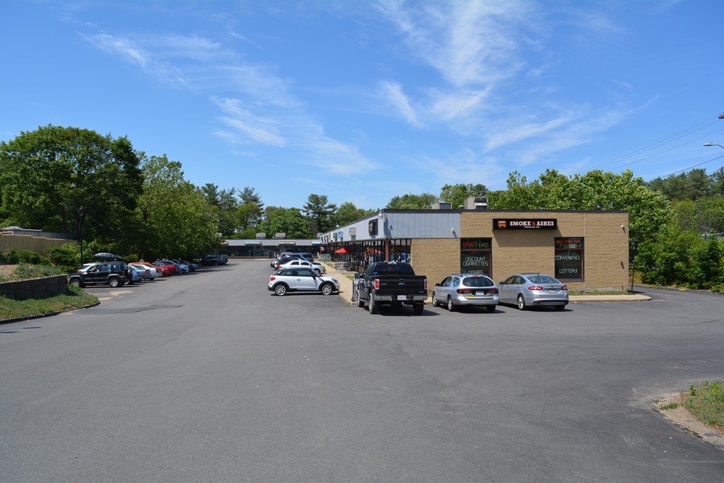 270 Main St B4