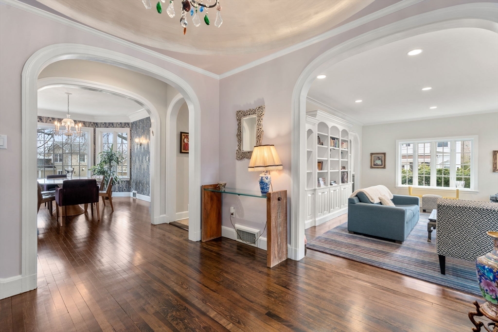 34 Hammond St