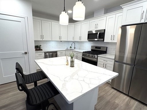 1133 North Shore Rd 404