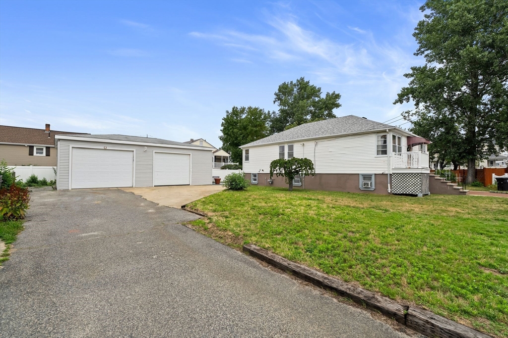 101 Kenberma St