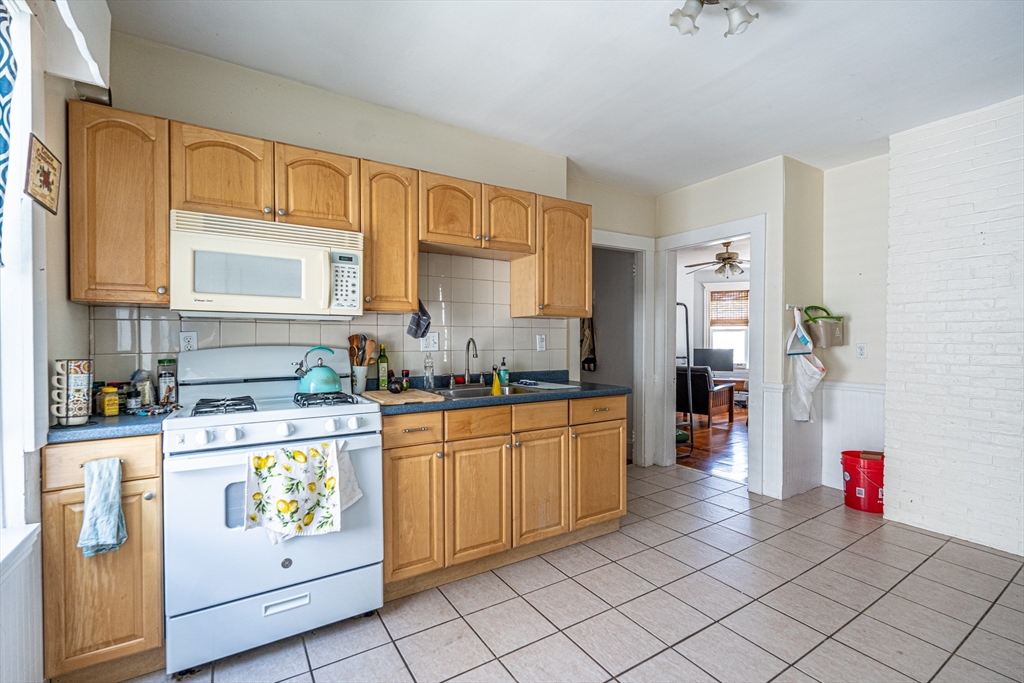 242 Belgrade Ave