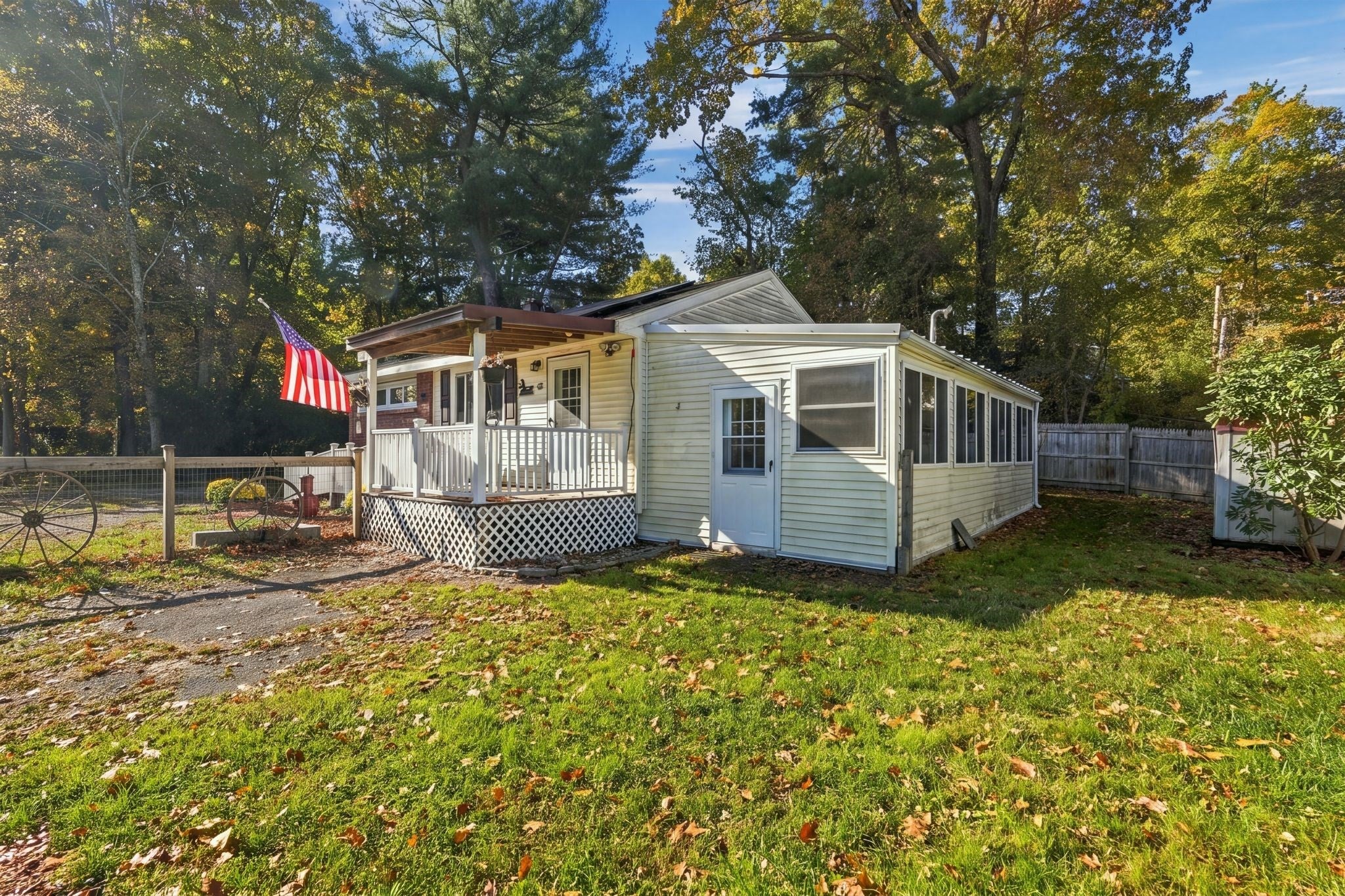 48 Poole Rd, Belchertown, MA Photo #3