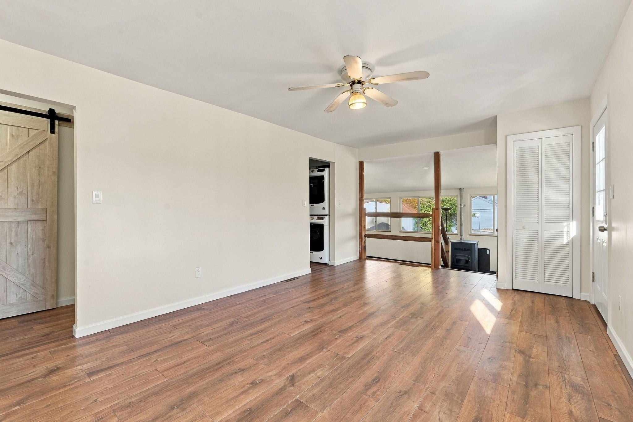 48 Poole Rd, Belchertown, MA Photo #11