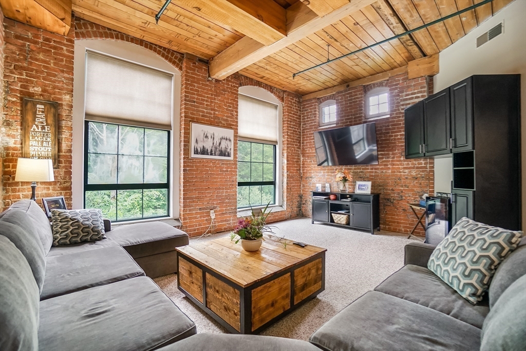 14 Sanford St 21