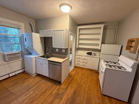 Photo of 150 Fifth St #2, Cambridge, MA 02139 (MLS # 73473311)