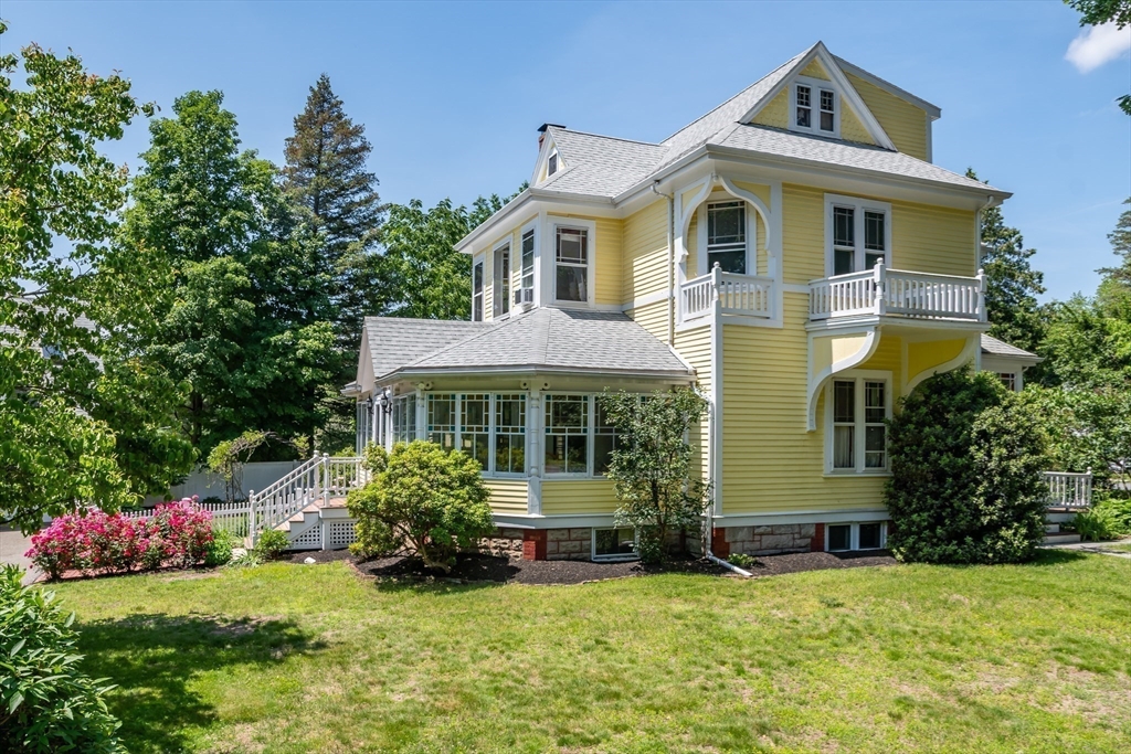 8 Charles St, Natick, MA Photo #34