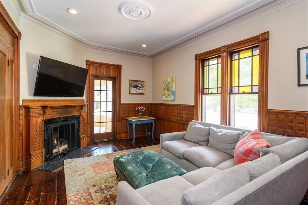 8 Charles St, Natick, MA Photo #12