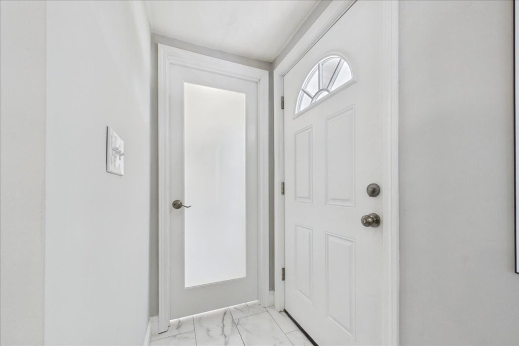 246 Thurber Ave, Attleboro, MA Photo #26