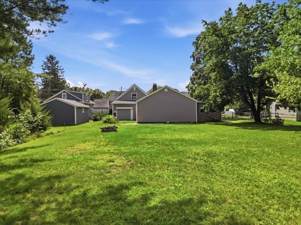 246 Thurber Ave, Attleboro, MA Photo #14