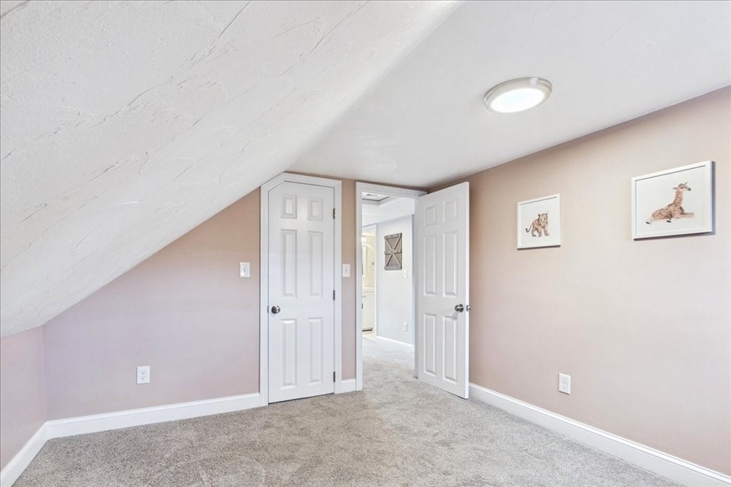 246 Thurber Ave, Attleboro, MA Photo #32