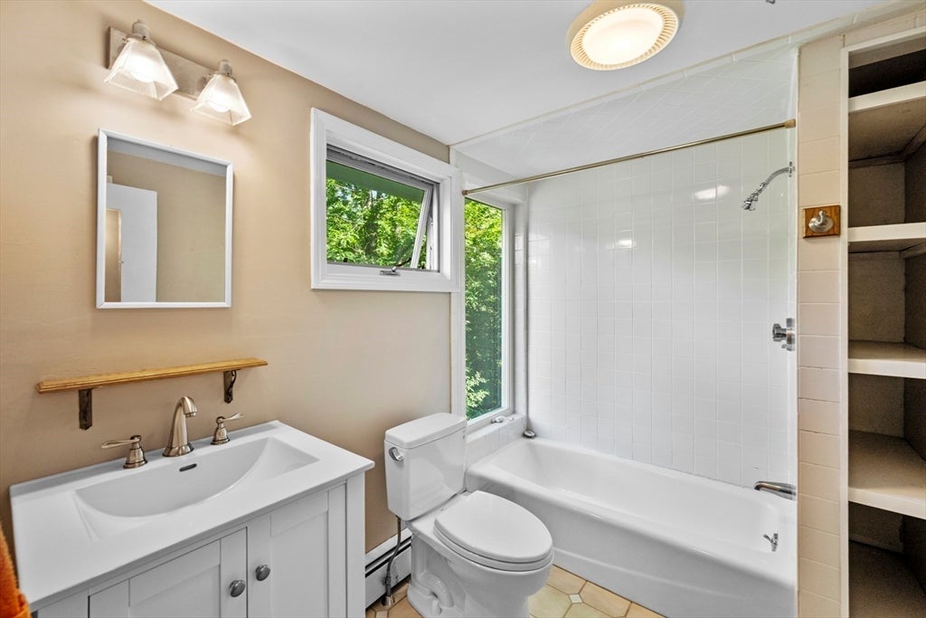 8 Risley Rd, Marblehead, MA, 8 Risley Rd, Marblehead, MA Photo #27