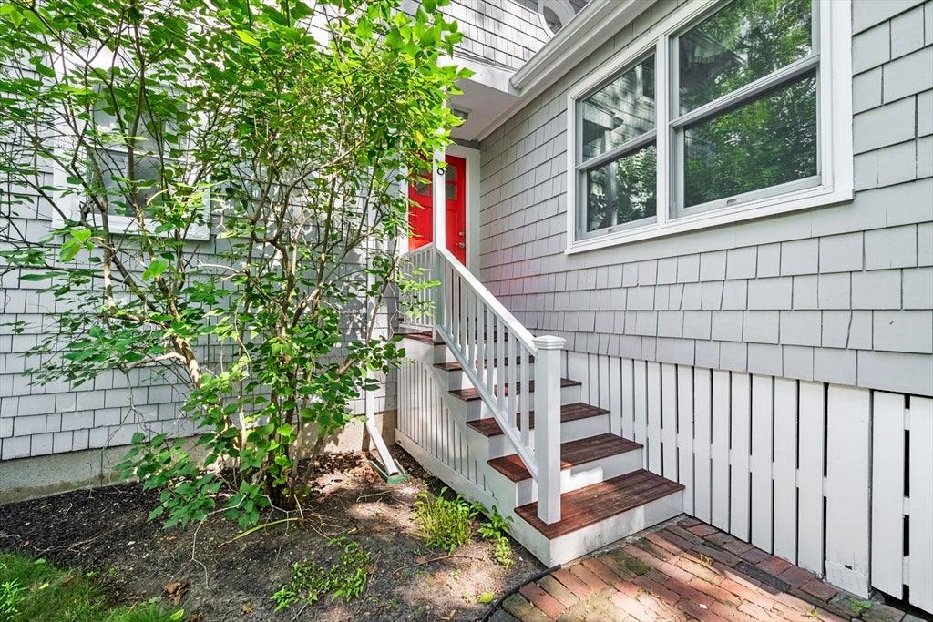 8 Risley Rd, Marblehead, MA, 8 Risley Rd, Marblehead, MA Photo #2
