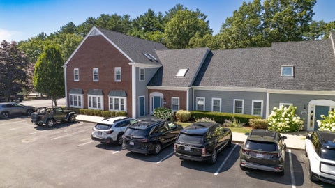 Photo of 475 School St #5, Marshfield, MA 02050 (MLS # 73584635)