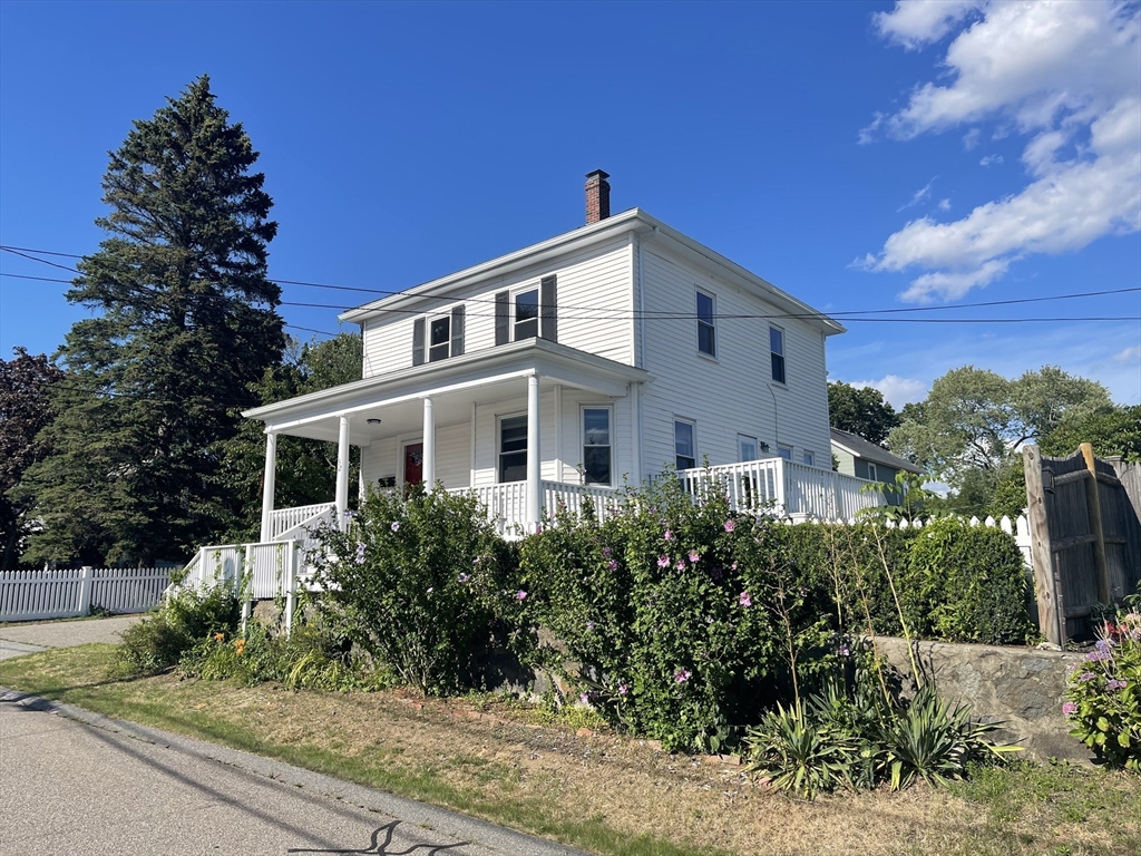 32 Bayard St