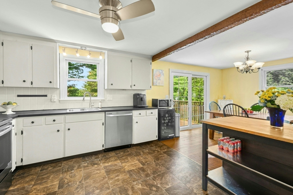 16 Cunniff Ave