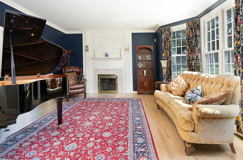 9 Fieldstone Dr, Shrewsbury, MA, 9 Fieldstone Dr, Shrewsbury, MA Photo #4