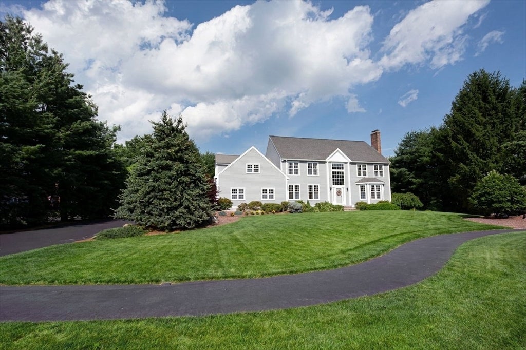9 Fieldstone Dr, Shrewsbury, MA, 9 Fieldstone Dr, Shrewsbury, MA Photo #3