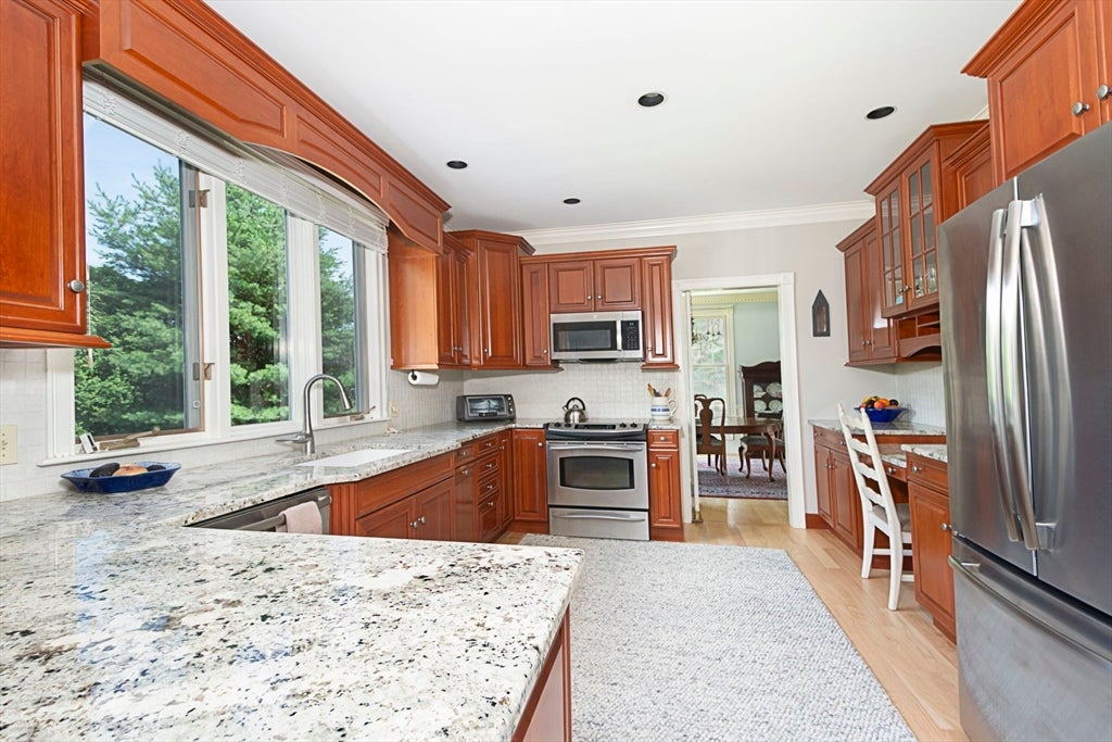 9 Fieldstone Dr, Shrewsbury, MA, 9 Fieldstone Dr, Shrewsbury, MA Photo #20