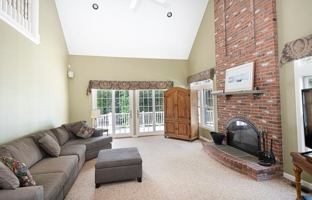 9 Fieldstone Dr, Shrewsbury, MA, 9 Fieldstone Dr, Shrewsbury, MA Photo #23
