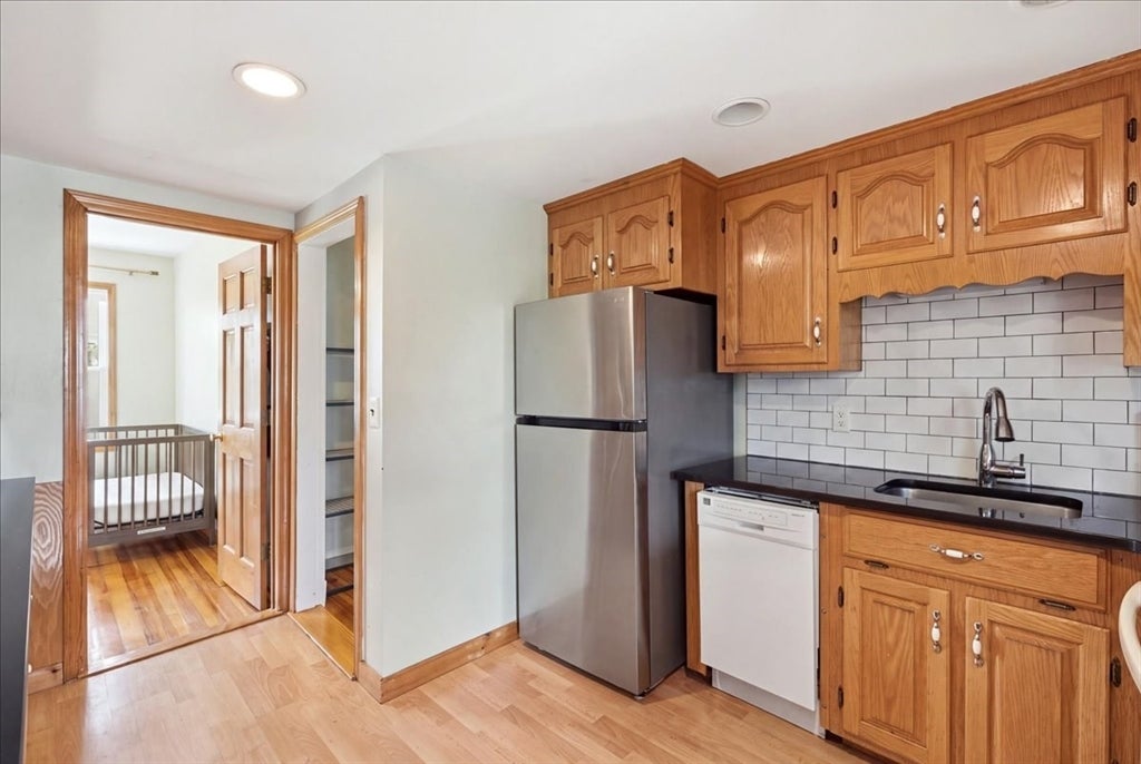 152 Davis St, Quincy, MA Photo #12