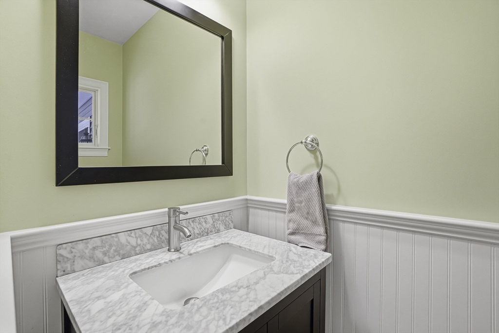 82 Hardwick Rd, Ashland, MA Photo #29