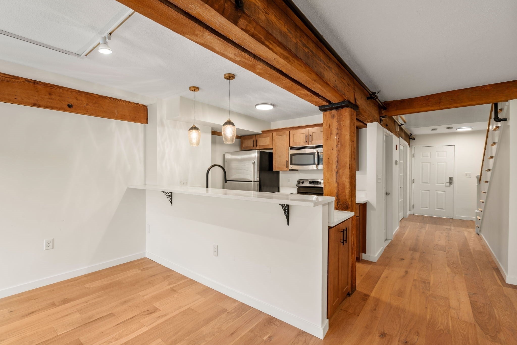 240 Jackson St 308