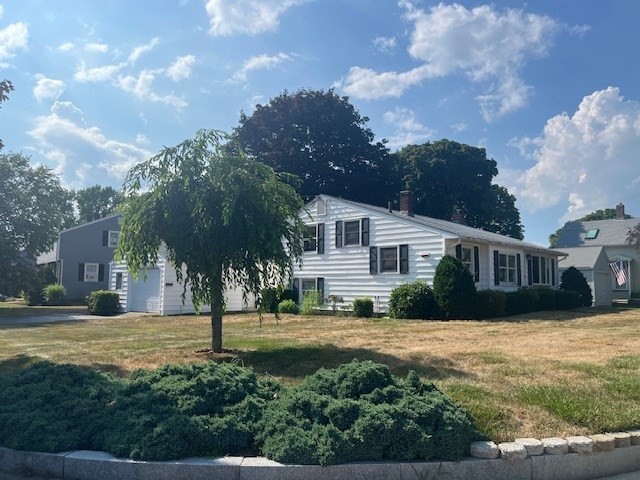 193 Pine St.