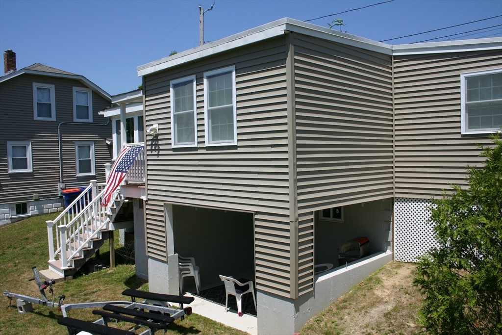 5 Upland Rd