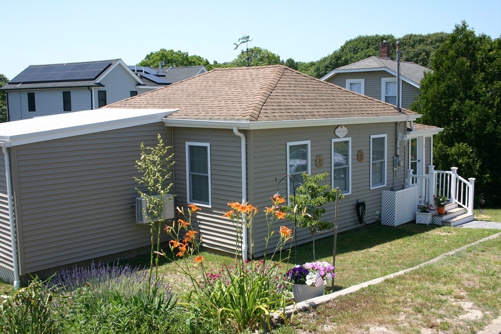 5 Upland Rd