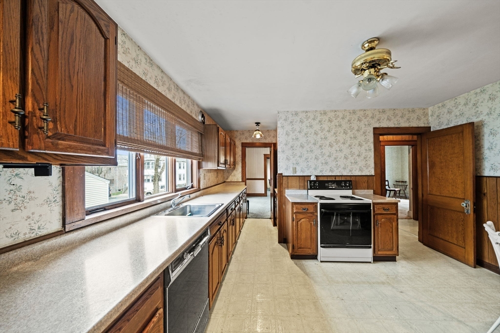 95-97 Highland Ave