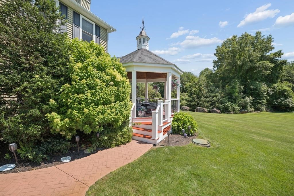 15 Key West Boulevard, Rehoboth, MA, 15 Key West Boulevard, Rehoboth, MA Photo #38