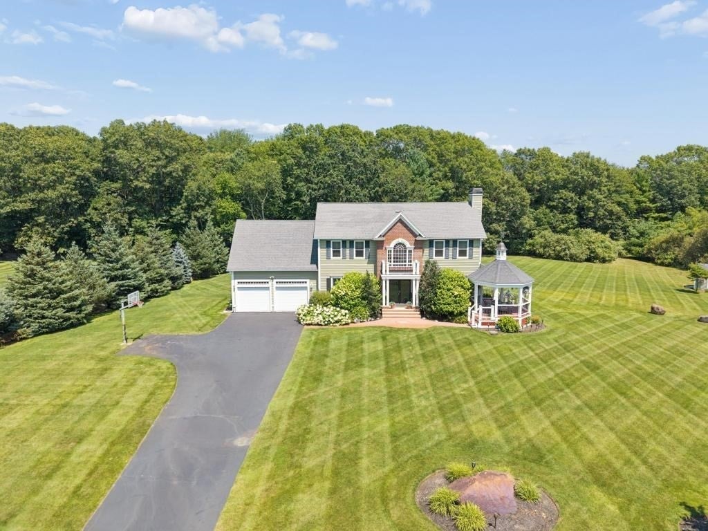 15 Key West Boulevard, Rehoboth, MA, 15 Key West Boulevard, Rehoboth, MA Photo #2