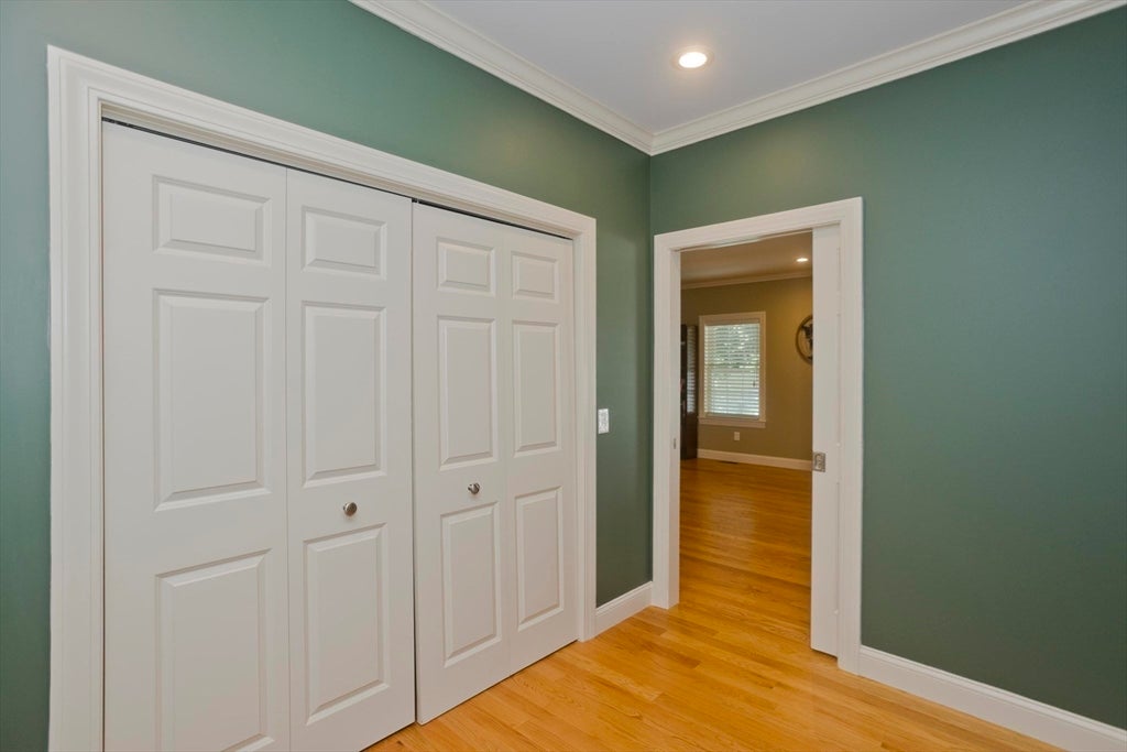6 Joan St, Wilbraham, MA Photo #37