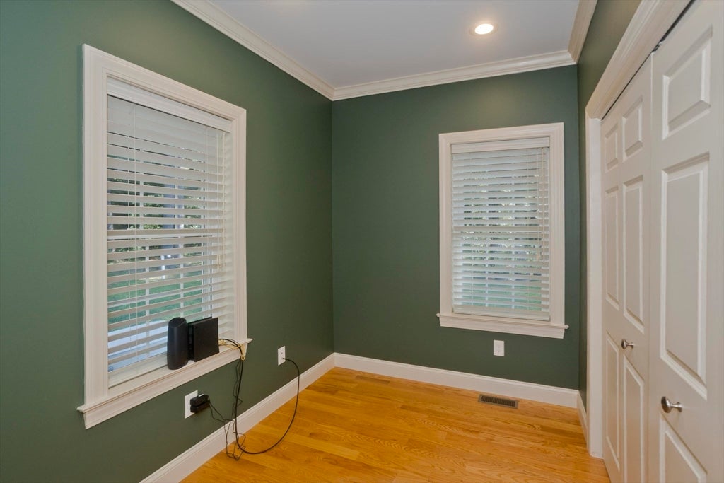 6 Joan St, Wilbraham, MA Photo #36