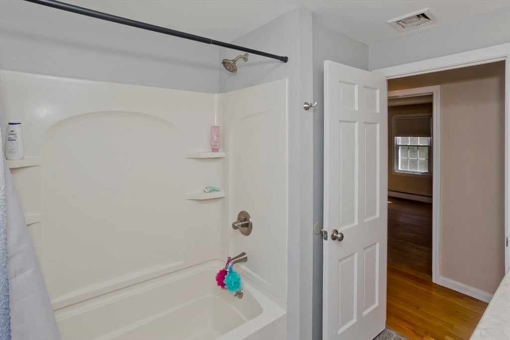 6 Joan St, Wilbraham, MA Photo #16