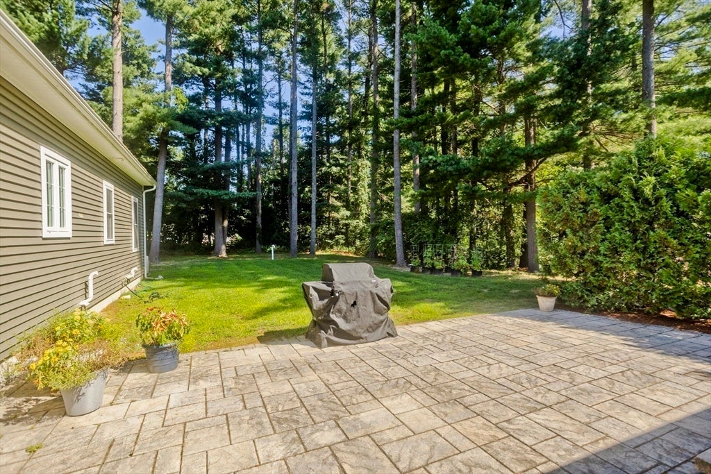 6 Joan St, Wilbraham, MA Photo #40