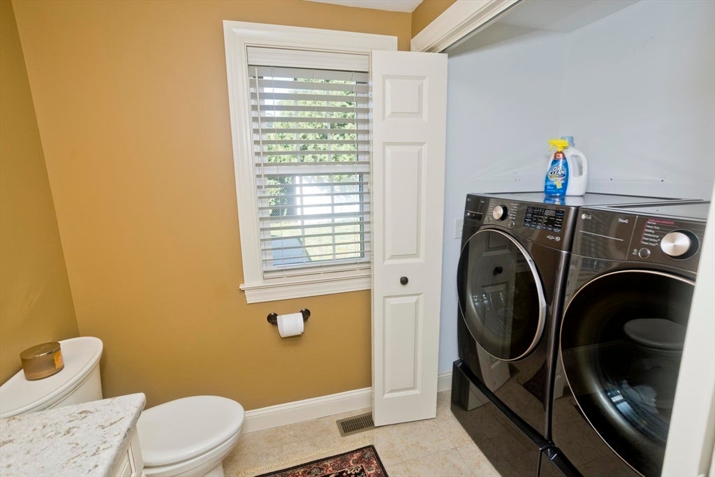6 Joan St, Wilbraham, MA Photo #23