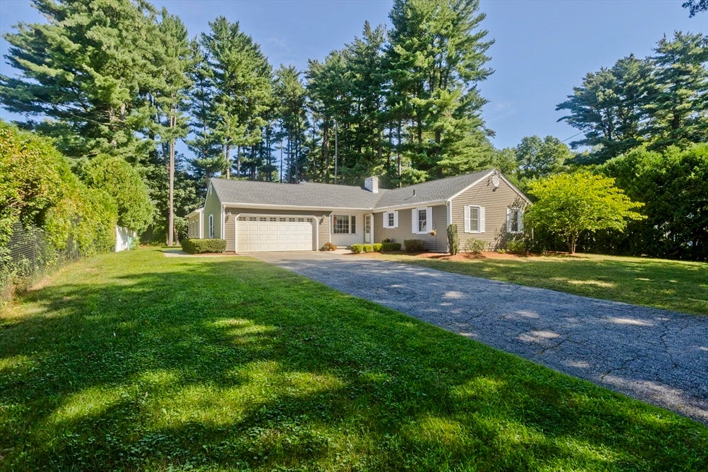 6 Joan St, Wilbraham, MA Photo #2