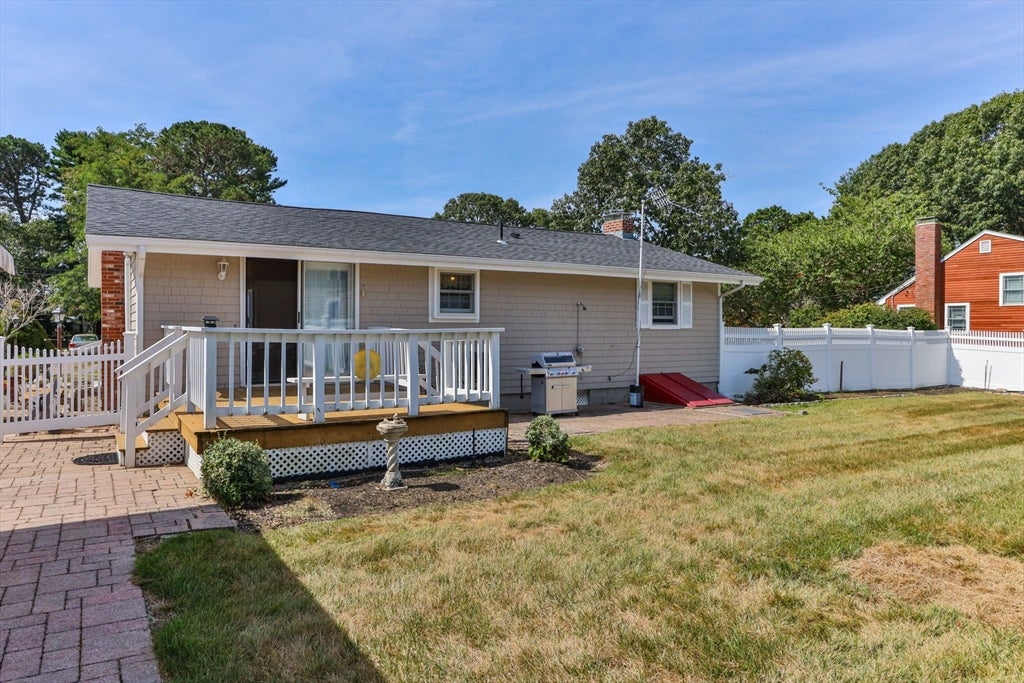 6 Robinhood Rd, Wareham, MA Photo #28