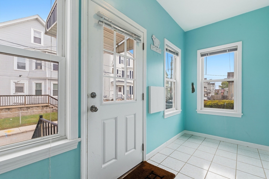 27 Cook St