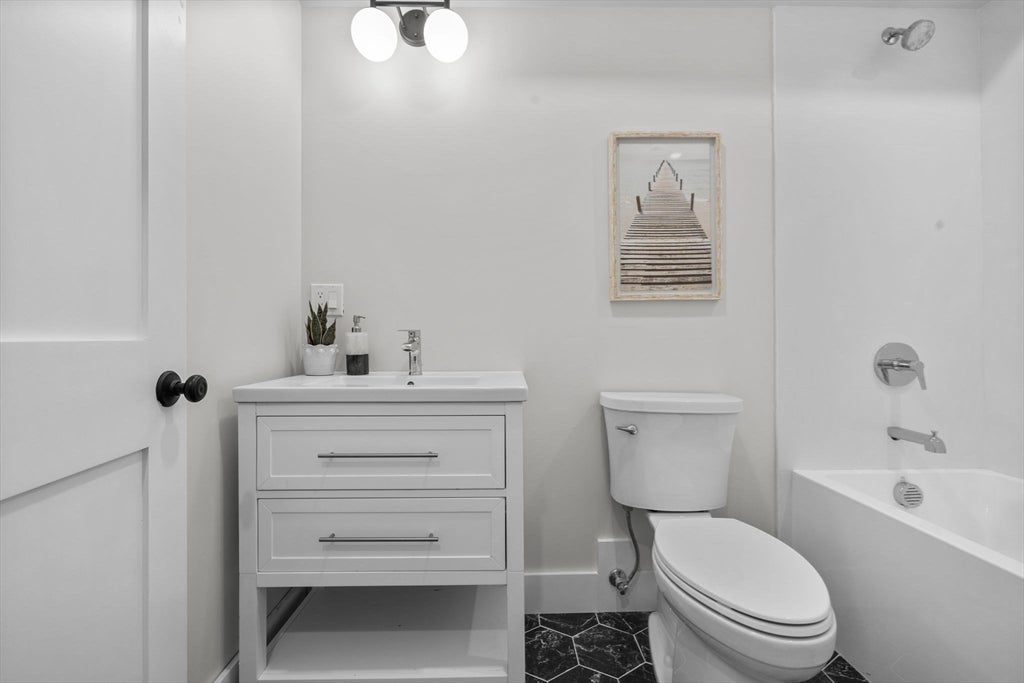 667 Tremont Street #A, Boston, MA, 667 Tremont Street #A, Boston, MA Photo #24