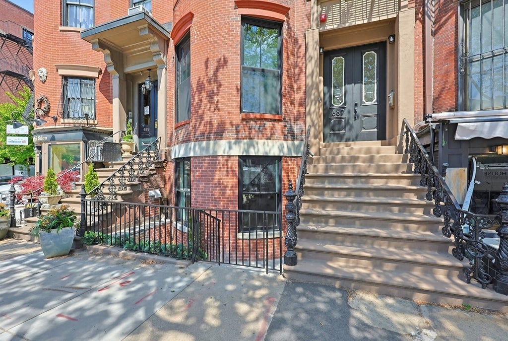 667 Tremont Street A