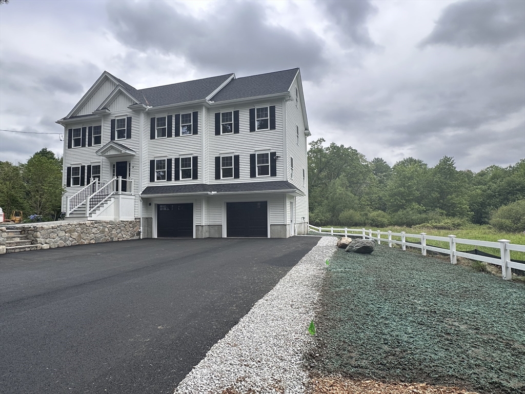 58 Dudley Rd